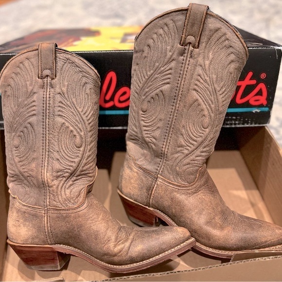 Abilene Ladies Distressed Cowhide Western Boots 9059 - Picture 1 of 14